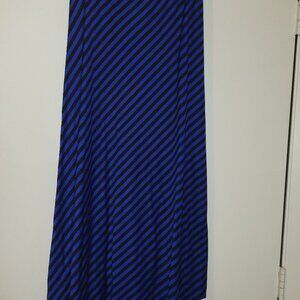NWOT Ladies "AB Studio" Blue/Black Maxi Skirt (L)